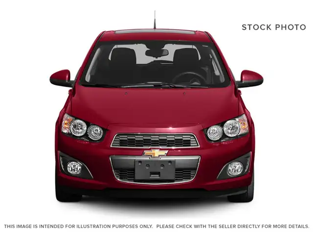 2015 Chevrolet Sonic LT - Photo 2