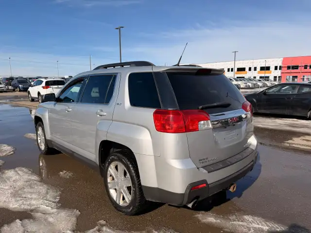 2011 GMC Terrain SLT-1 AWD : No Reported Accidents, Well Service - Photo 6
