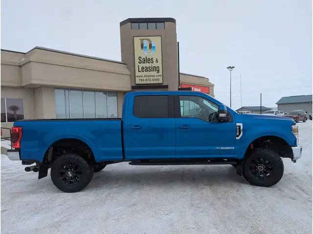 2020 Ford F-350 LARIAT Diesel/2.5'' Level/Black Rims/Liner - Photo 8