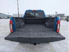 2020 Ford F-350 LARIAT Diesel/2.5'' Level/Black Rims/Liner - Photo 11