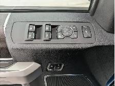 2020 Ford F-350 LARIAT Diesel/2.5'' Level/Black Rims/Liner - Photo 14