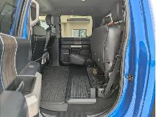 2020 Ford F-350 LARIAT Diesel/2.5'' Level/Black Rims/Liner - Photo 18