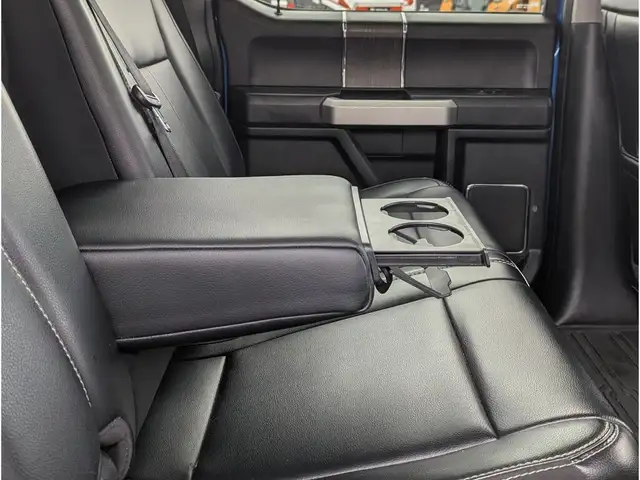 2020 Ford F-350 LARIAT Diesel/2.5'' Level/Black Rims/Liner - Photo 21