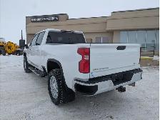 2022 Chevrolet SILVERADO 3500HD LTZ Touch Media/Camera/6.6L V8 D - Photo 10