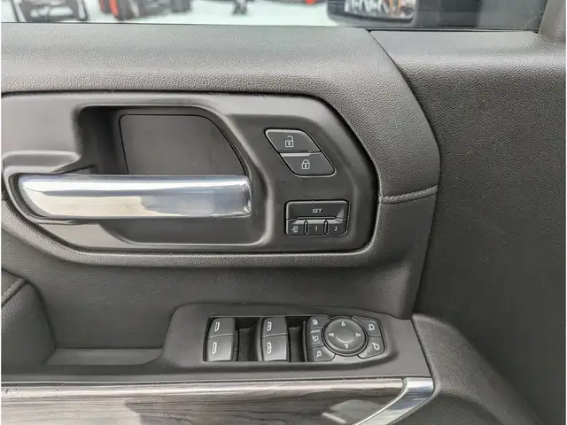 2022 Chevrolet SILVERADO 3500HD LTZ Touch Media/Camera/6.6L V8 D - Photo 14