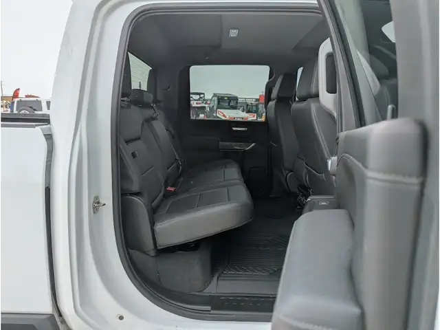 2022 Chevrolet SILVERADO 3500HD LTZ Touch Media/Camera/6.6L V8 D - Photo 21