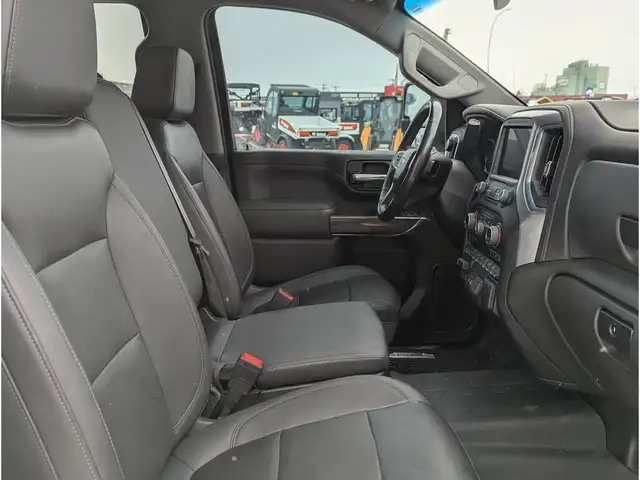 2022 Chevrolet SILVERADO 3500HD LTZ Touch Media/Camera/6.6L V8 D - Photo 24