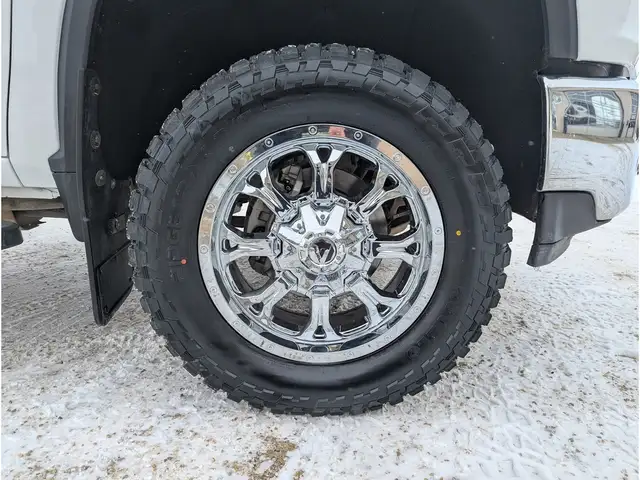 2022 Chevrolet SILVERADO 3500HD LTZ Touch Media/Camera/6.6L V8 D - Photo 25