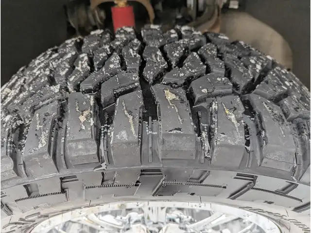 2022 Chevrolet SILVERADO 3500HD LTZ Touch Media/Camera/6.6L V8 D - Photo 26