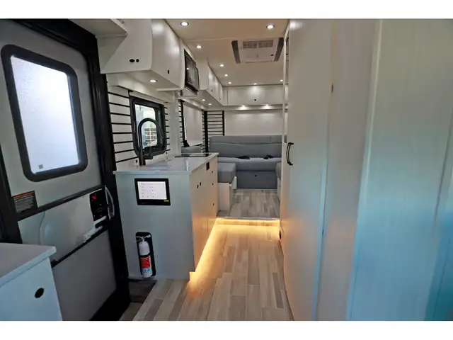 2026 Pleasure-Way Plateau XL TS Classe B Mercedes Sprinter 2026 - Photo 5