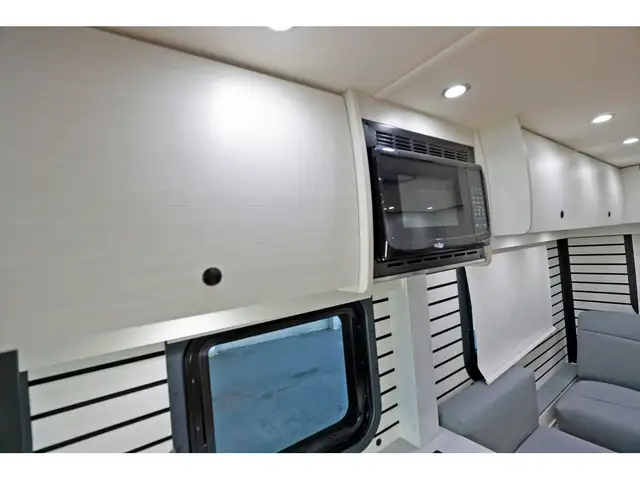 2026 Pleasure-Way Plateau XL TS Classe B Mercedes Sprinter 2026 - Photo 11