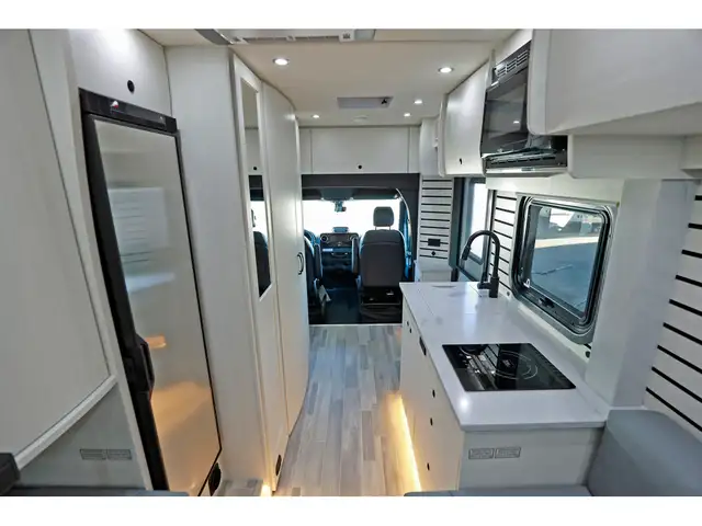 2026 Pleasure-Way Plateau XL TS Classe B Mercedes Sprinter 2026 - Photo 16