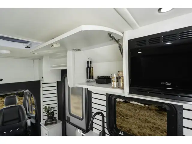 2026 Pleasure-Way Plateau XL TS Classe B Mercedes Sprinter 2026 - Photo 27