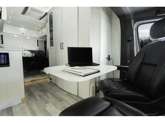 2026 Pleasure-Way Plateau XL TS Classe B Mercedes Sprinter 2026 - Photo 32