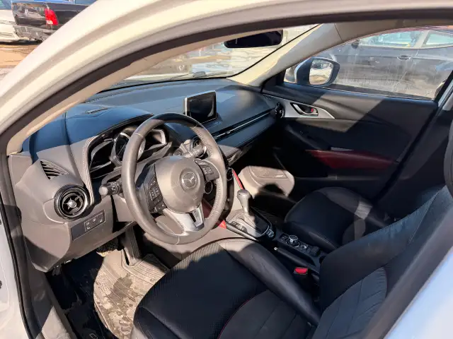 2016 Mazda CX-3 GT AWD : Low Mileage, Very Well Serviced - Photo 6