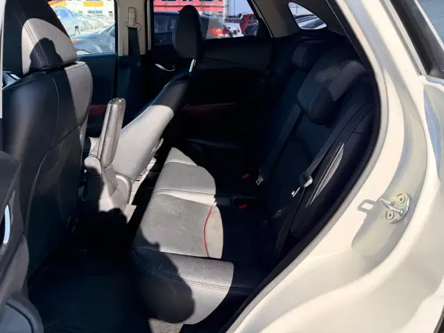 2016 Mazda CX-3 GT AWD : Low Mileage, Very Well Serviced - Photo 9