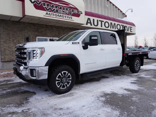 2021 GMC Sierra 3500HD 6.6 Power Crew Cab, HTD SEATS / WHEEL! - Photo 4
