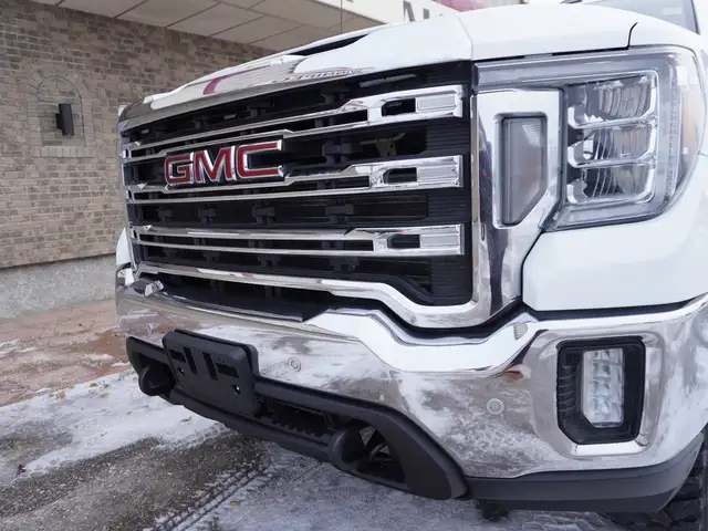 2021 GMC Sierra 3500HD 6.6 Power Crew Cab, HTD SEATS / WHEEL! - Photo 17