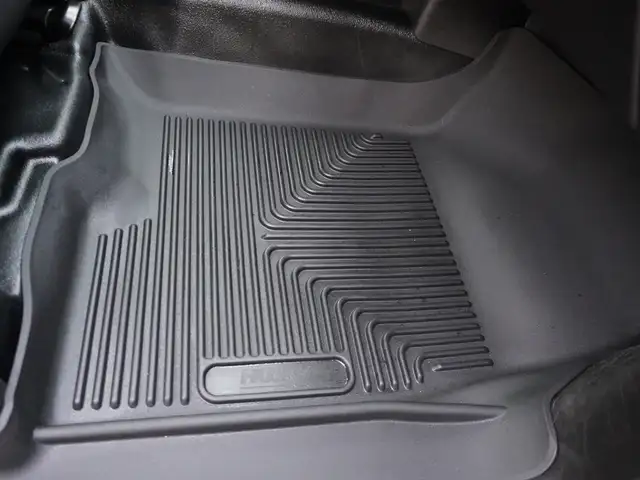 2021 GMC Sierra 3500HD 6.6 Power Crew Cab, HTD SEATS / WHEEL! - Photo 34