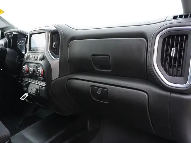 2021 GMC Sierra 3500HD 6.6 Power Crew Cab, HTD SEATS / WHEEL! - Photo 37