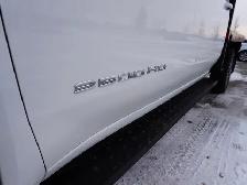 2021 GMC Sierra 3500HD 6.6 Power Crew Cab, HTD SEATS / WHEEL! - Photo 46