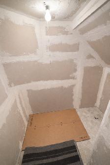 MODERN UPGRADED LEGAL BASEMENT SUITE FOR RENT $950 1BD 1 BATH - Photo 11