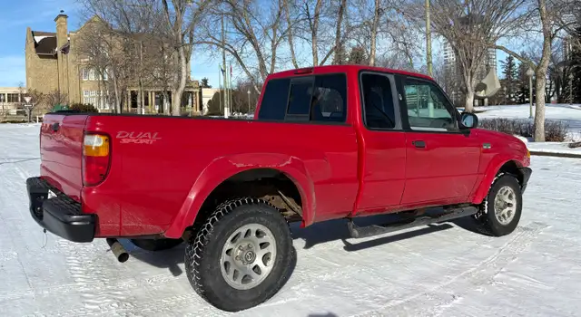 2001 Mazda B4000 - Photo 6