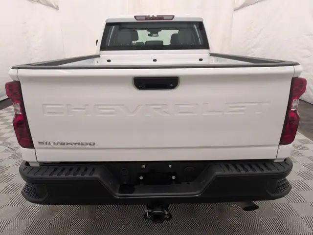 2024 Chevrolet Silverado 3500HD - Photo 5