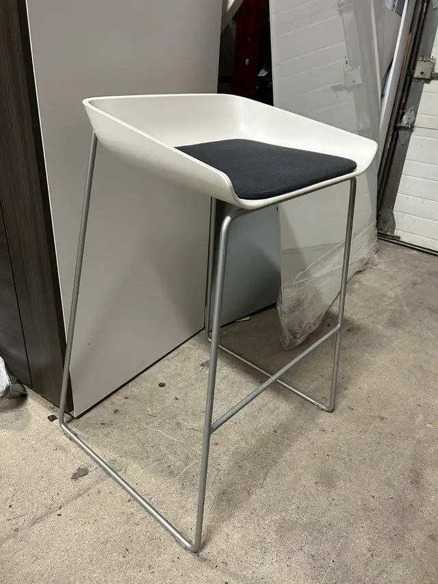 Steelcase Scoop Bar Height Stool(With Cushion)-Call us now! - Photo 4