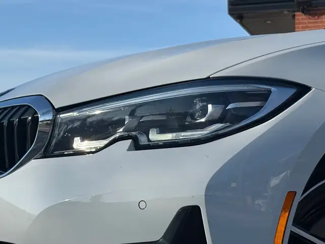 2021 BMW 3 Series NO ACCIDENTS l X-Drive l Hybrid l AWD l Plug-I - Photo 3