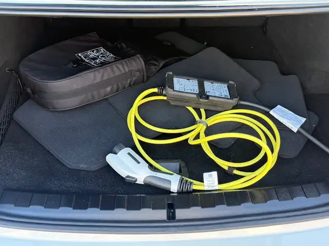 2021 BMW 3 Series NO ACCIDENTS l X-Drive l Hybrid l AWD l Plug-I - Photo 12