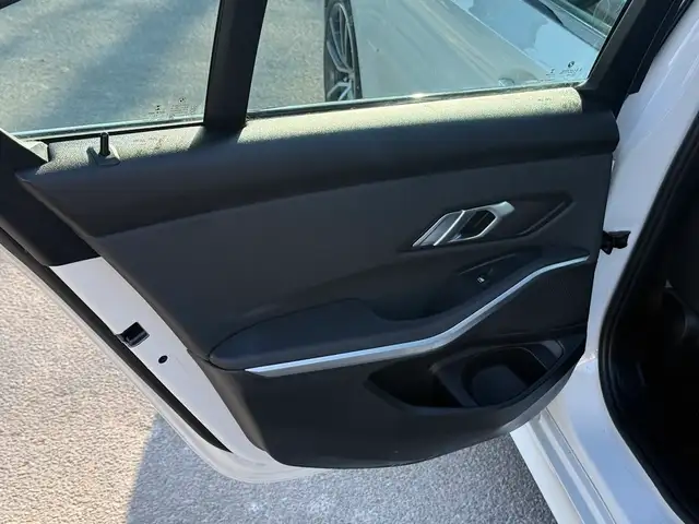 2021 BMW 3 Series NO ACCIDENTS l X-Drive l Hybrid l AWD l Plug-I - Photo 13