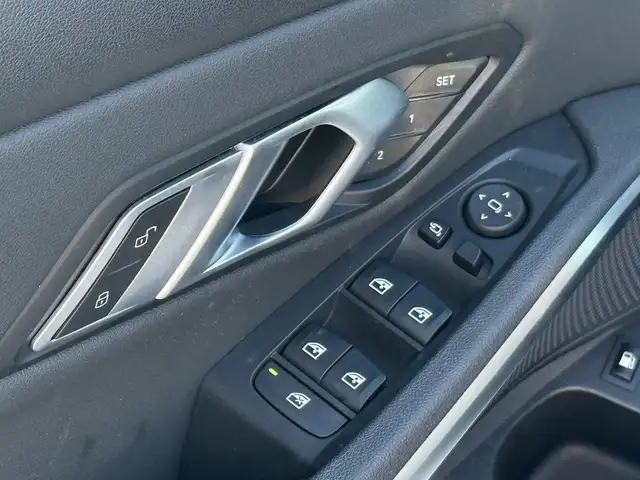 2021 BMW 3 Series NO ACCIDENTS l X-Drive l Hybrid l AWD l Plug-I - Photo 17