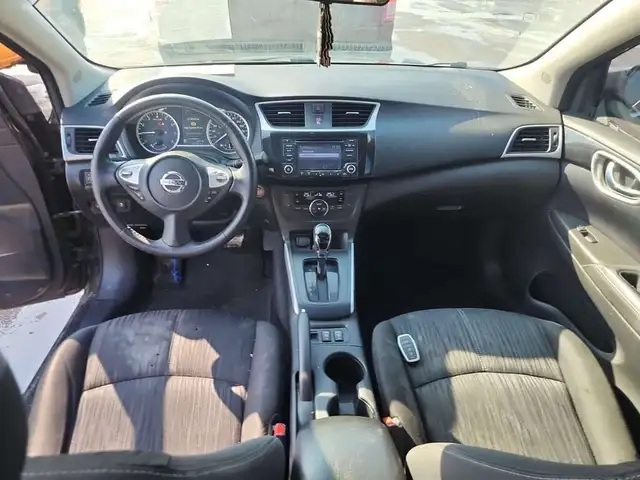 2018 Nissan Sentra NO ACCIDENTS l SV l FWD l 1.8L l 4Cyl l Autom - Photo 8