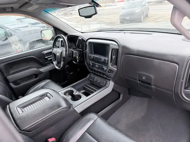2018 Chevrolet Silverado 1500 - Photo 9