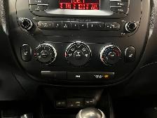 2015 Kia Soul - Photo 22