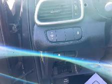 2018 Kia Sorento LX - Photo 17