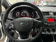 2013 KIA Rio LX - Photo 10