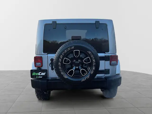 2018 Jeep Wrangler JK Unlimited Sahara Sahara | V6 | Navigati... - Photo 3