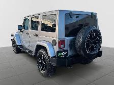 2018 Jeep Wrangler JK Unlimited Sahara Sahara | V6 | Navigati... - Photo 4