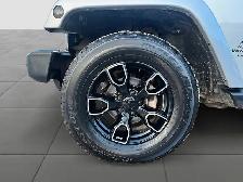 2018 Jeep Wrangler JK Unlimited Sahara Sahara | V6 | Navigati... - Photo 6