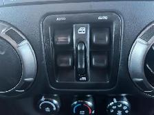 2018 Jeep Wrangler JK Unlimited Sahara Sahara | V6 | Navigati... - Photo 15