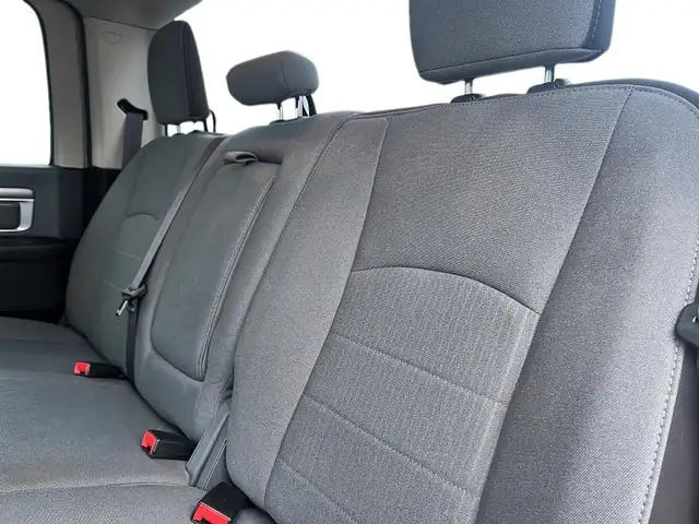 2023 RAM 1500 Classic SLT SLT | Crew Cab | 5.7L V8 - Photo 7