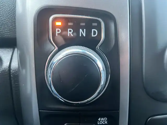 2023 RAM 1500 Classic SLT SLT | Crew Cab | 5.7L V8 - Photo 14