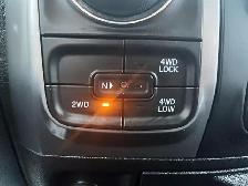 2023 RAM 1500 Classic SLT SLT | Crew Cab | 5.7L V8 - Photo 15