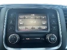 2023 RAM 1500 Classic SLT SLT | Crew Cab | 5.7L V8 - Photo 19