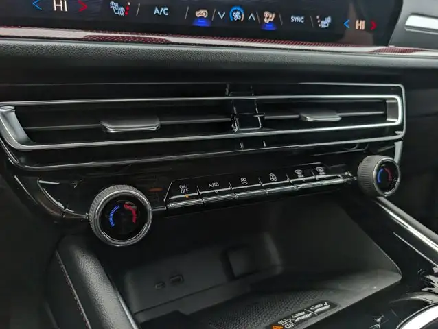 2026 Chevrolet Traverse Z71- Conv Pkg - Trailering Pkg - Used - Photo 23