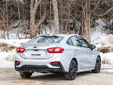 2018 Chevrolet Cruze LT- Heated Seats - Reverse Camera - Photo 12