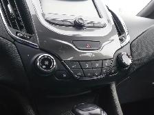 2018 Chevrolet Cruze LT- Heated Seats - Reverse Camera - Photo 29