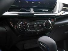 2024 Chevrolet Trax ACTIV- Heated Seats Steering - Rear Camera - Photo 28